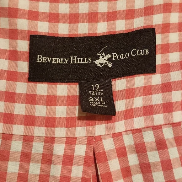 Button down - Picture 3 of 4